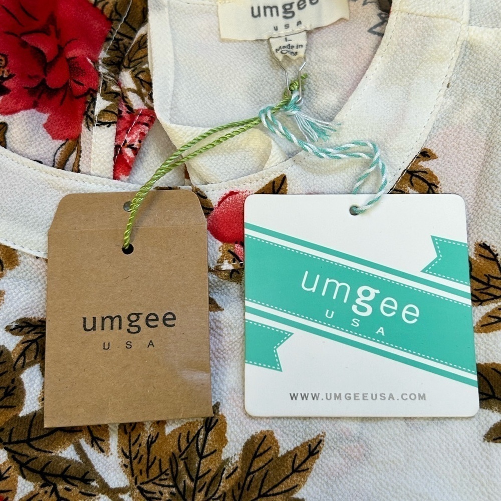 Umgee /NWT/ Floral Print Sleeveless Romper with Keyhole Back Detail/ L - Picture 12 of 12